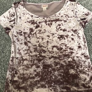 Velvet size small